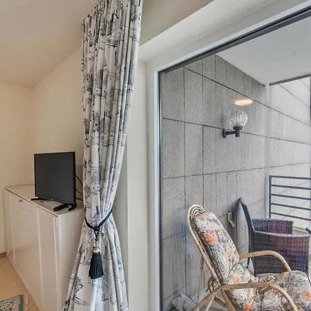 Rheinapartment Dependance 8 *