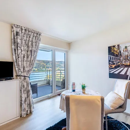 Апартаменты Rheinapartment Dependance 8